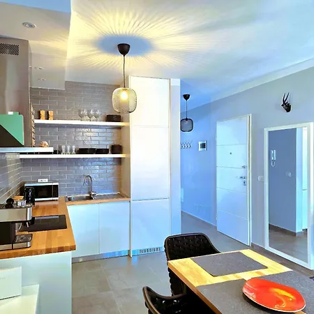 Wide - 289 Apartamento