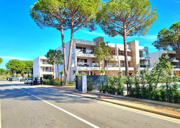 Wide - 289 Plazhi San Pietro